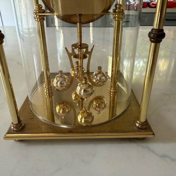 Benchmark Anniversary Mantle Clock - Vintage - Picture 4 of 10